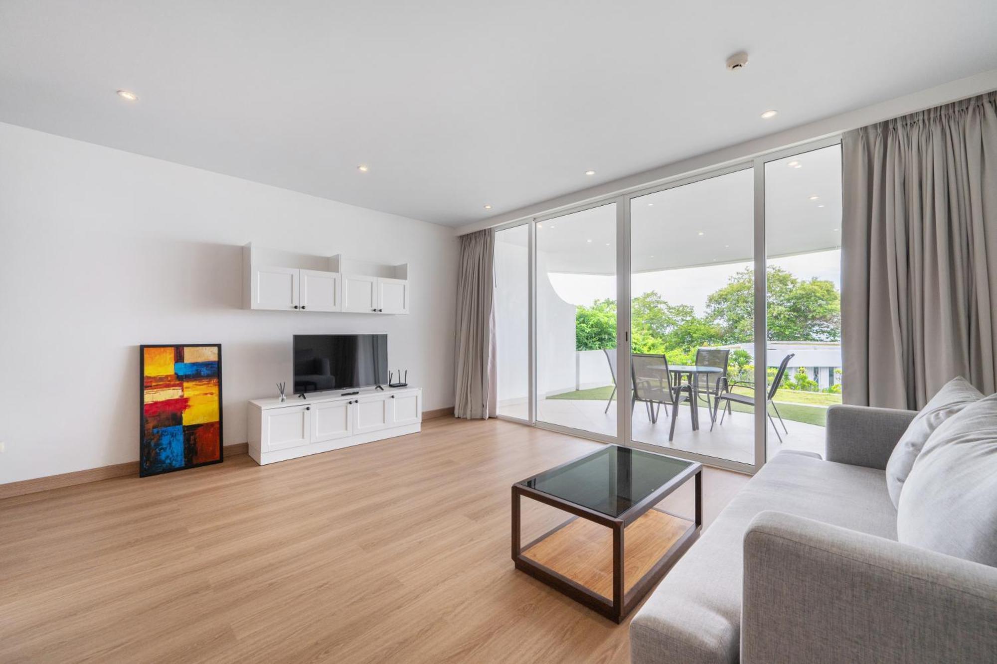 Pure Sunset Beach - Ocean View Room, Pattaya Na Chom Thian Extérieur photo