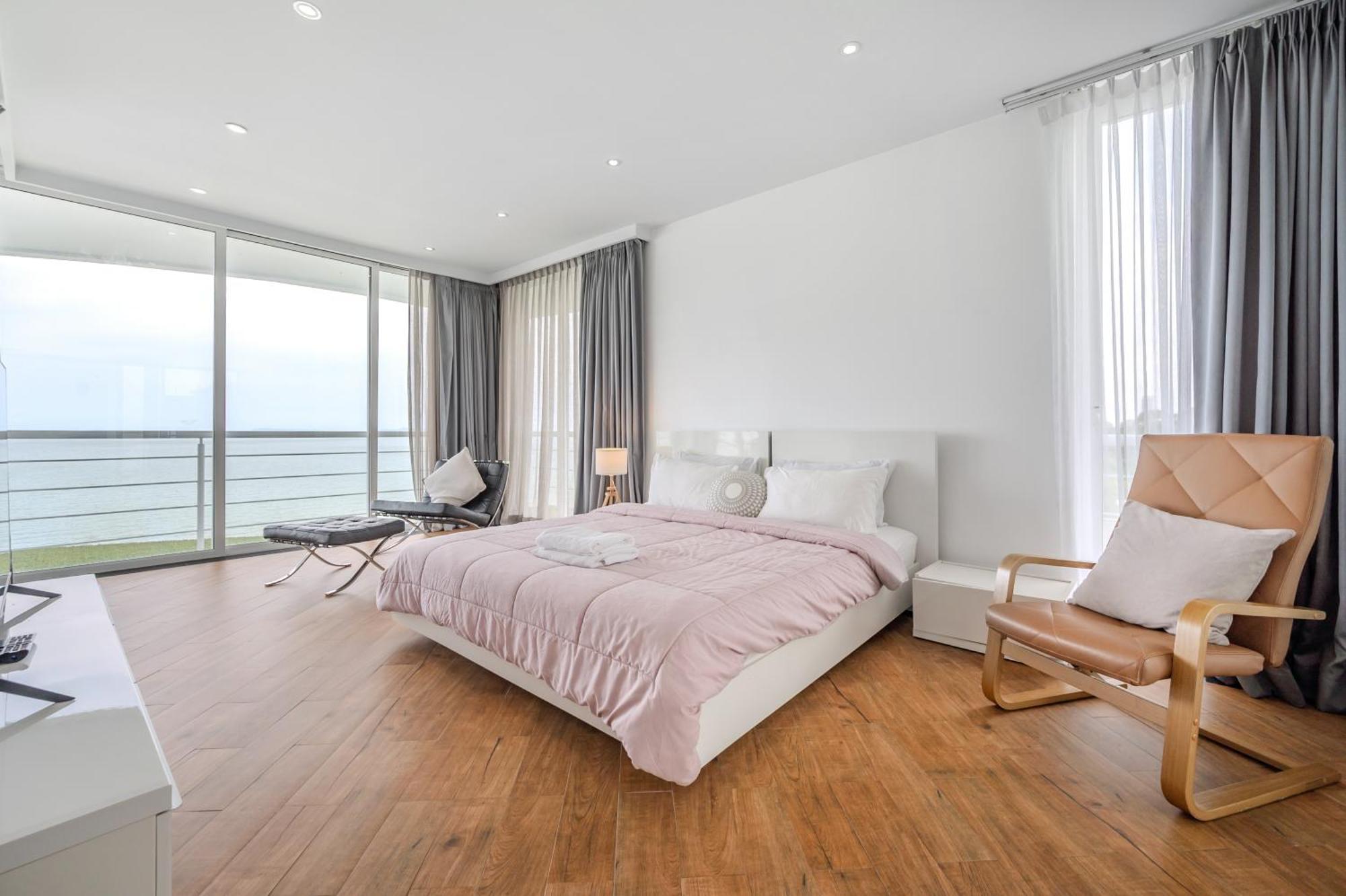 Pure Sunset Beach - Ocean View Room, Pattaya Na Chom Thian Extérieur photo